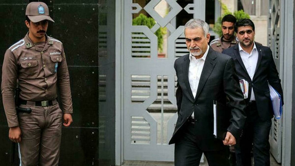 "حسین فریدون"، "بابک زنجانی" و "هادی رضوی" هم در زندان حضور دارند و یا در مرخصی‌اند؟!