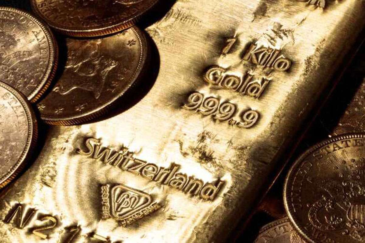 قیمت جهانی طلا نزدیک به بالاترین سطح ۲.۵ ماهه باقی ماند