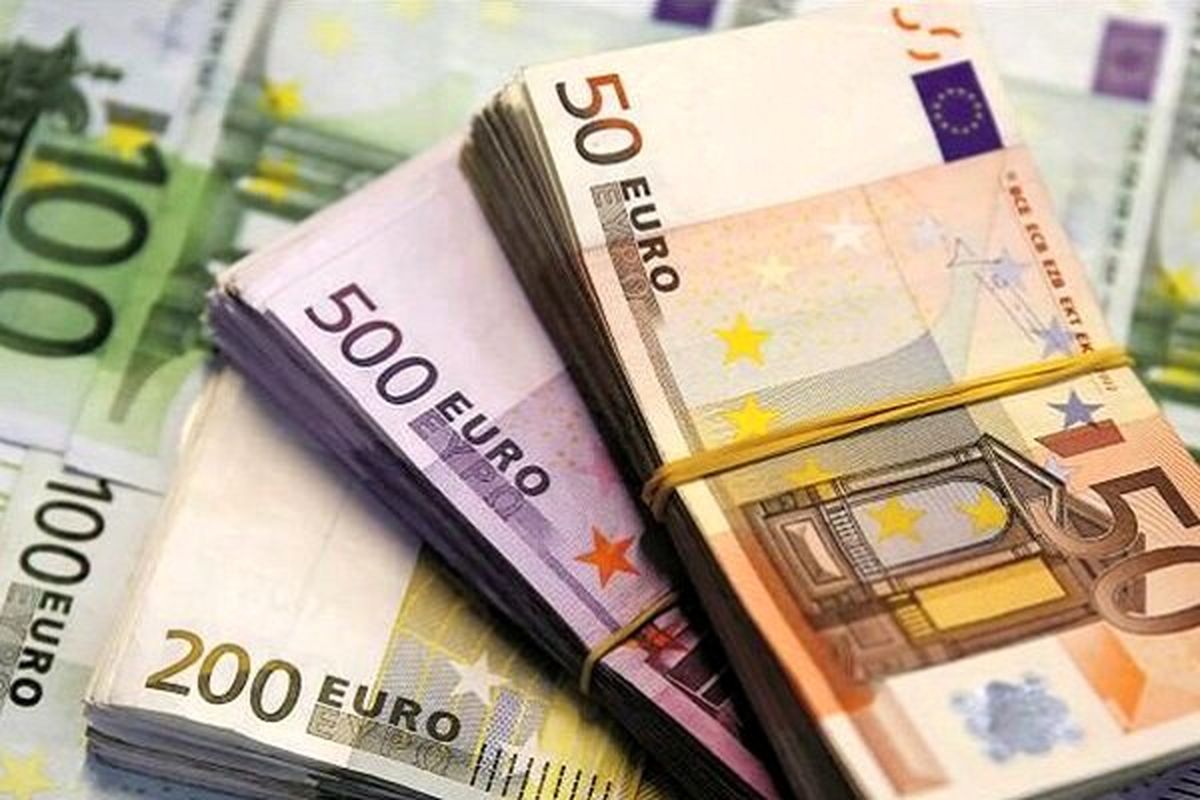 جزئیات نرخ رسمی ۴۶ ارز/ کاهش قیمت ٢۶ ارز
