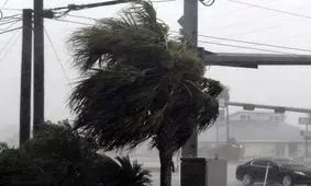 طوفان شدید تگزاس را درنوردید/ ترامپ حالت فوق العاده اعلام کرد