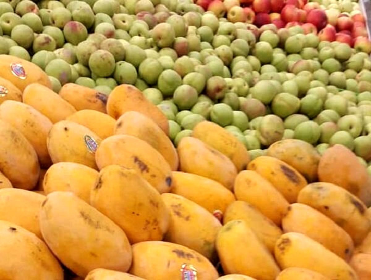 کاهش قیمت ۷ قلم میوه در میادین میوه و تره بار تهران