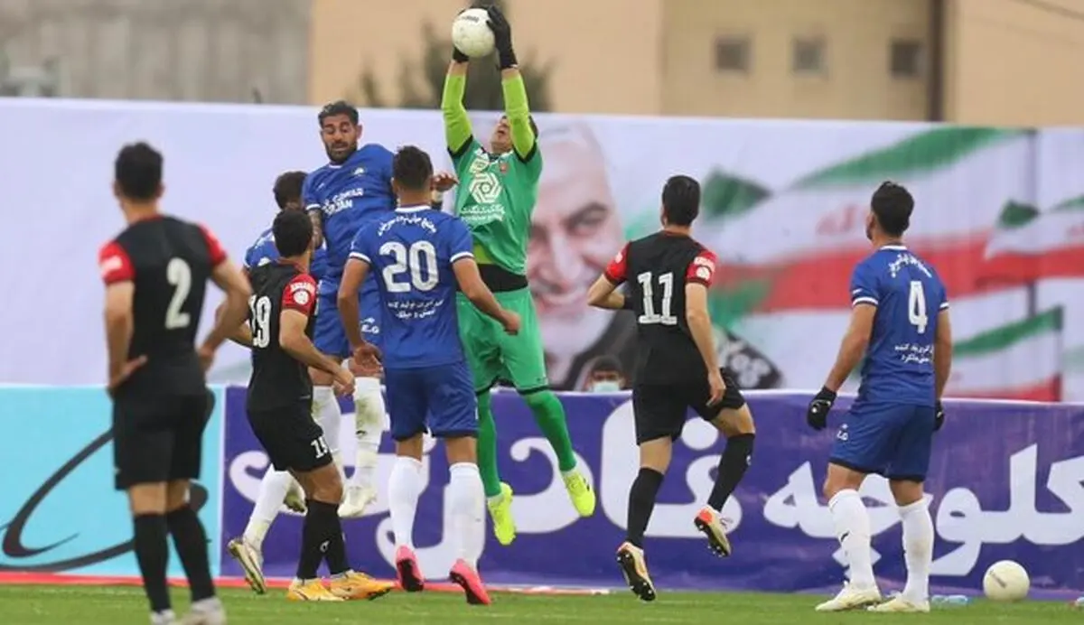 شکست پرسپولیس برابر گل گهر قبل از دیدار با استقلال