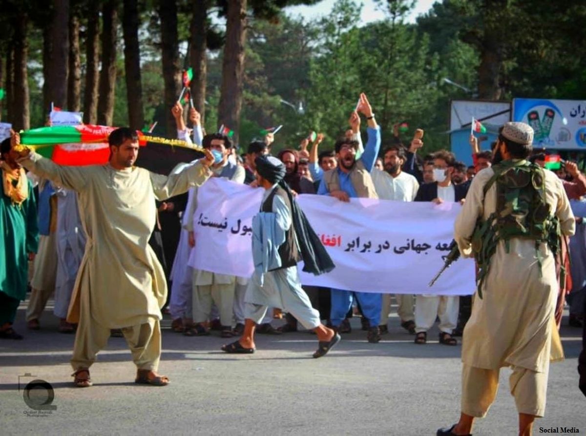 طالبان: هیچ کس حق تظاهرات ندارد/ افراد ما تجربه برخورد با تظاهرات را ندارند
