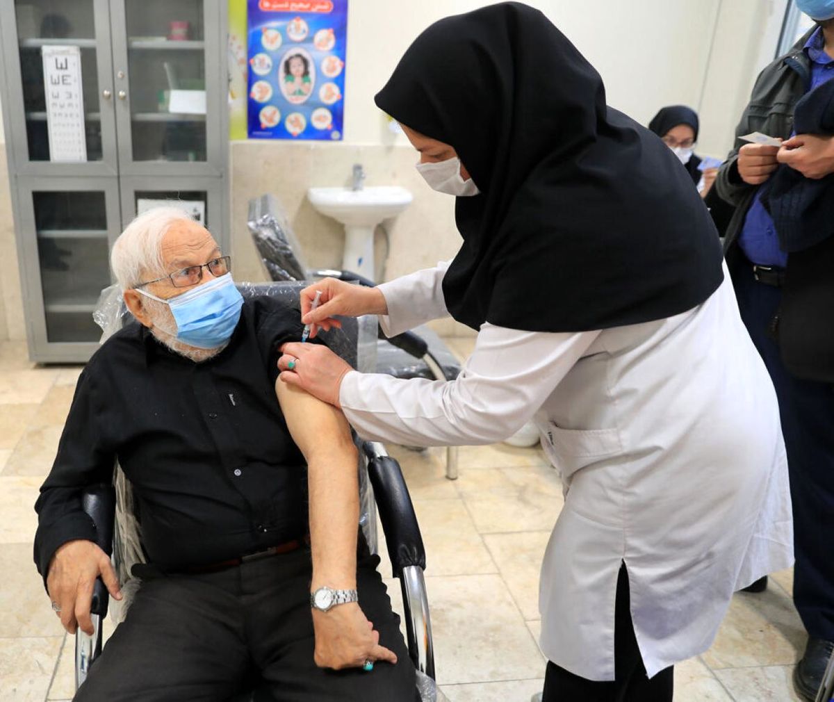 وزارت بهداشت: رکورد واکسیناسیون عمومی کرونا در ایران شکسته شد