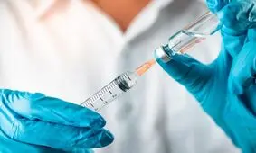 واکسیناسیون کارکنان سینماهای مشهد به مناسبت روز سینما