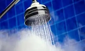 ۸ اشتباه هنگام دوش گرفتن