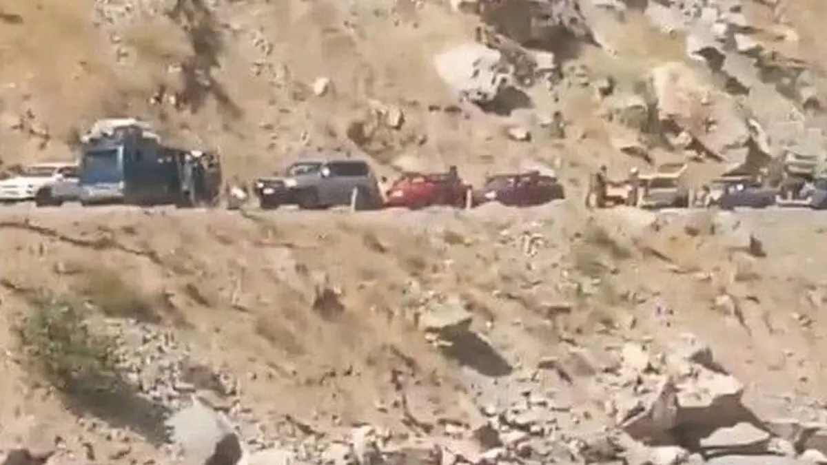 جنگ در پنجشیر/ مردم محلی: طالبان دستور 'کوچ اجباری' داده‌ اند