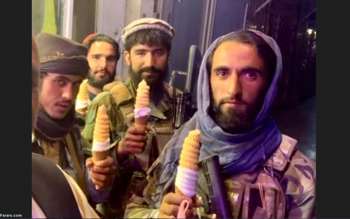 نشستن طالبان روی بال‌ بالگرد/ عکس