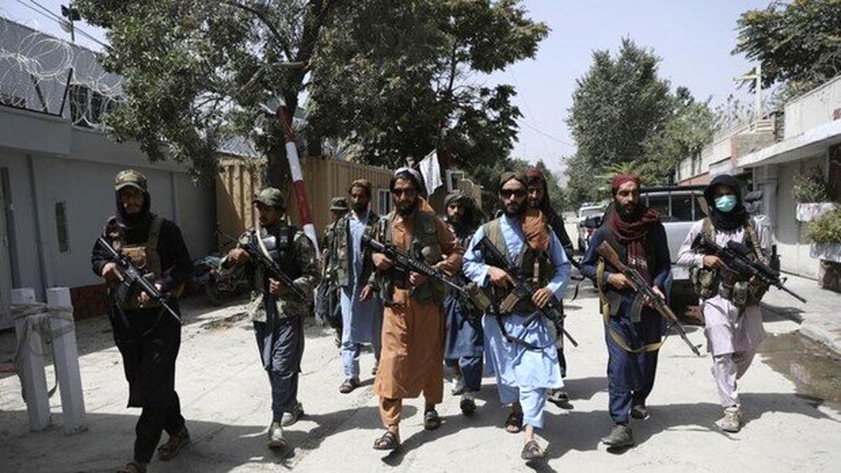 قیمت فروش پسران و دختران در حکومت طالبان به علت فقر