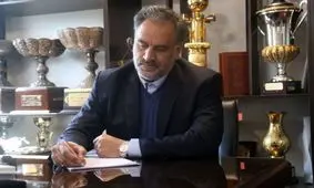 احمد مددی در باشگاه استقلال حاضر شد