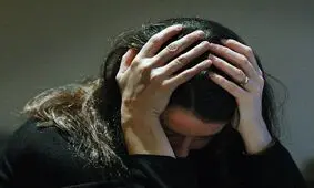 خطرِ افسردگی قبل و بعد از زایمانِ مادر برای سلامت روان کودک