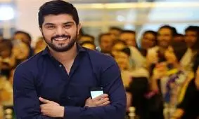 چهره دیدنی سینا مهراد کنار گلاره عباسی در «شادروان»