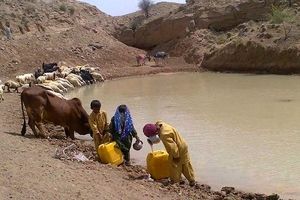 هدررفت آب رهاسازی شده از سد"پیشین"در سیستان و بلوچستان/فرسودگی خط لوله انتقالی دلیل این اتفاق است