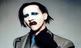 خواننده‌ای که با شستشوی مغزی، تجاوز می‌کرد