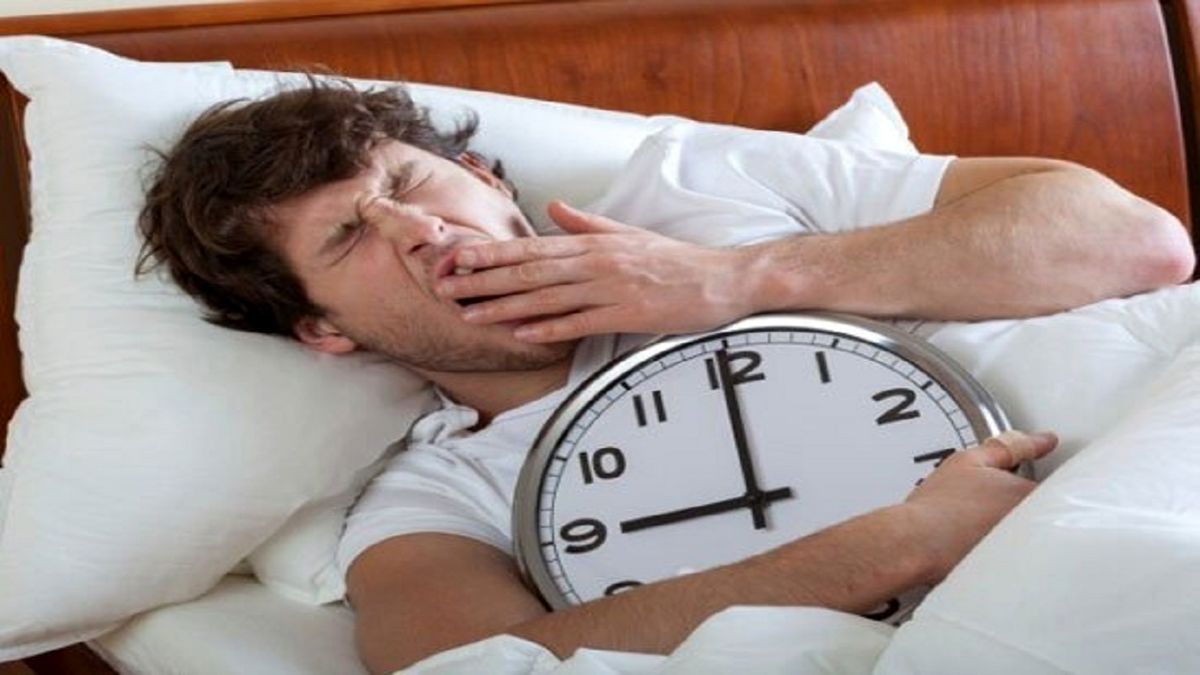 فواید تعطیلات آخر هفته و تأثیر یک ساعت خواب اضافی برای سلامتی