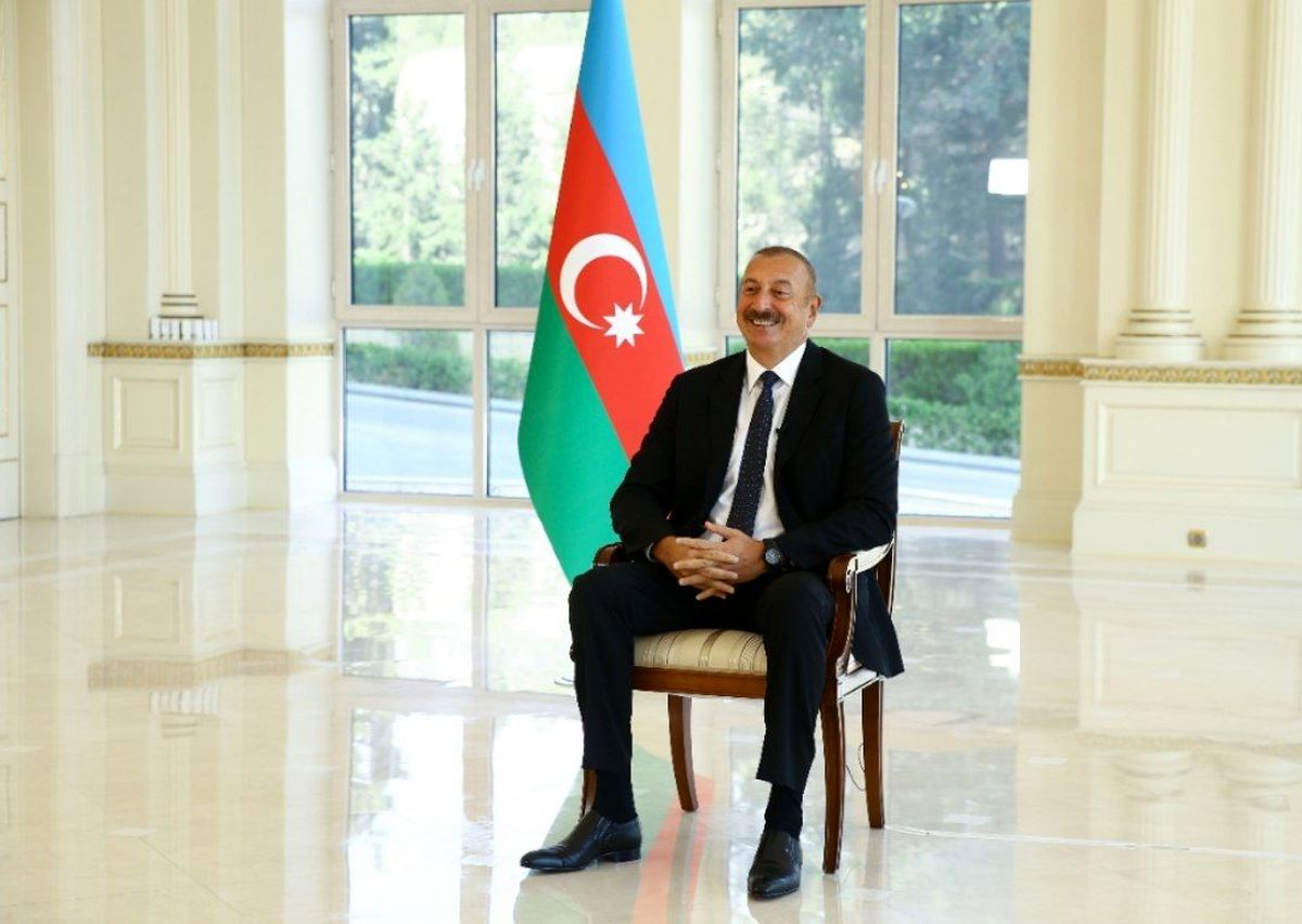 رئیس‌جمهور آذربایجان به‌اندازه توانش حرف بزند / اگر به‌دنبال امنیت منطقه هستند، چرا از ایران کمک نمی‌گیرند؟
