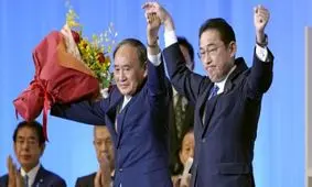 کابینه ژاپن به صورت دسته جمعی استعفا کرد