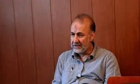 هر کسی بر سر کار بیاید با بَه بَه می‌آید و با اَه اَه می‌رود/ مسئولان افتخار می‌کنند به هیچ گروهی وابستگی ندارند درحالیکه با کمک همان‌ها بالا آمدند