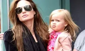 از آنجلینا جولی تا جانی دپ: بازیگرانی که با فرزند خود همبازی شدند + عکس