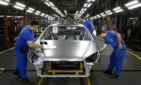 خودروساز داخلی یا مونتاژکار داخلی؟ / وزیر صمت چرا مخالف واردات است؟