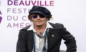 جانی دپ: می‌توانم با کاپیتان جک اسپارو در یک جعبه سفر کنم