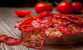 گوجه خشک شده طعم دار، یک چاشنی عالی