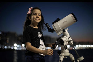 دختربچه ۸ ساله جوانترین ستاره شناس جهان شد