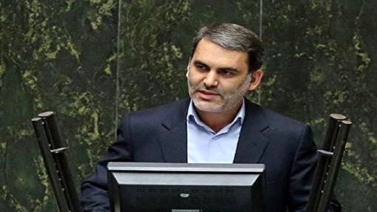 مجوزهای کسب و کار در کشور، میلیاردی خرید و فروش می شود/ بعضی از شغلها در کشور ما موروثی است