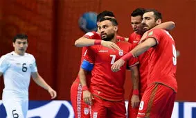 مربی تیم ملی فوتسال: کسانی که کاری برای فوتسال نکرده‌اند دایه مهربان‌تر از مادر شده‌اند!