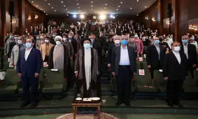 رئیسی در آغاز مراسم سال تحصیلی جدید دانشگاه‌ها: تحول در کشور باید بر پایه علم و دانشگاه باشد/ همزمان اعتراض تعدادی از دانشجویان: نشست فرمایشی نمی خواهیم/ ویدئو