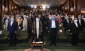 رئیسی در آغاز مراسم سال تحصیلی جدید دانشگاه‌ها: تحول در کشور باید بر پایه علم و دانشگاه باشد/ همزمان اعتراض تعدادی از دانشجویان: نشست فرمایشی نمی خواهیم/ ویدئو