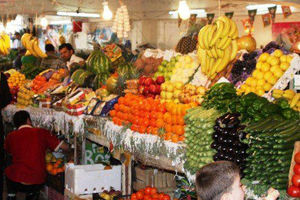 قیمت انواع میوه/ قیمت موز دوباره افزایش یافت