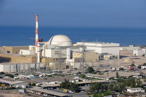 رییسی: ظرفیت تولید برق در نیروگاه اتمی بوشهر ۳ برابر می‌شود