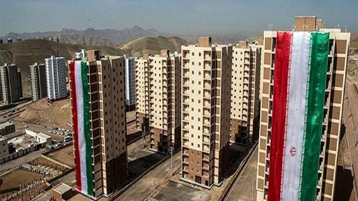 اقساط تسهیلات مسکن حمایتی باید حدود ۲ میلیون تومان باشد/ مسکن ملی تعهد دولت است که باید بسازد
