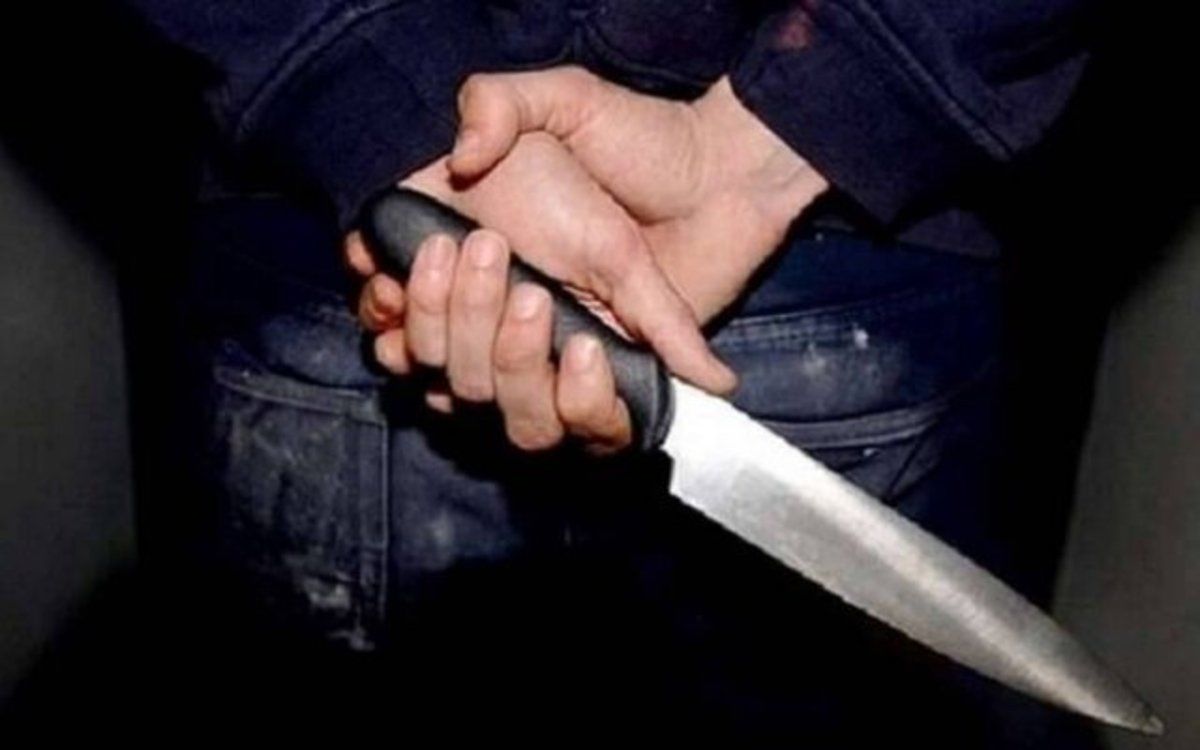 مرد طلبکار، انگشت بدهکار را برید