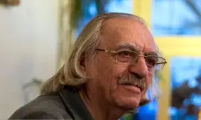 محمدعلی نجفی: صدا و سیما کاری کرده که بیشتر خانواده‌ها، ماهواره نگاه می‌کنند