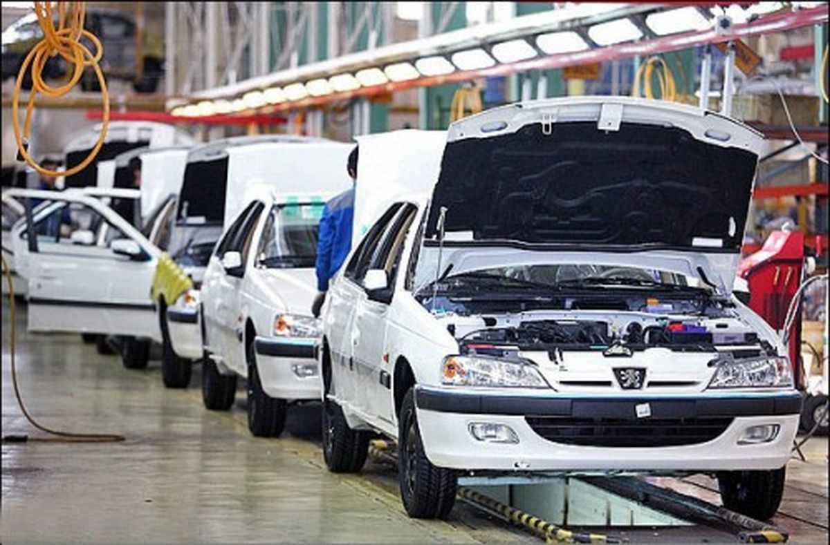 بازگشت به برجام منجر به احیای ۵۰ درصد خطوط تولید خودرو می‌شود / آزادسازی واردات، قیمت خودرو را کاهش می‌دهد