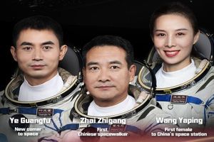 فضانوردان چینی وارد ایستگاه فضایی 