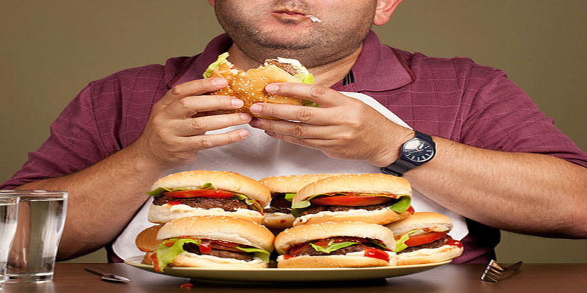 ۱۷ دلیل برای احساس گرسنگی مداوم
