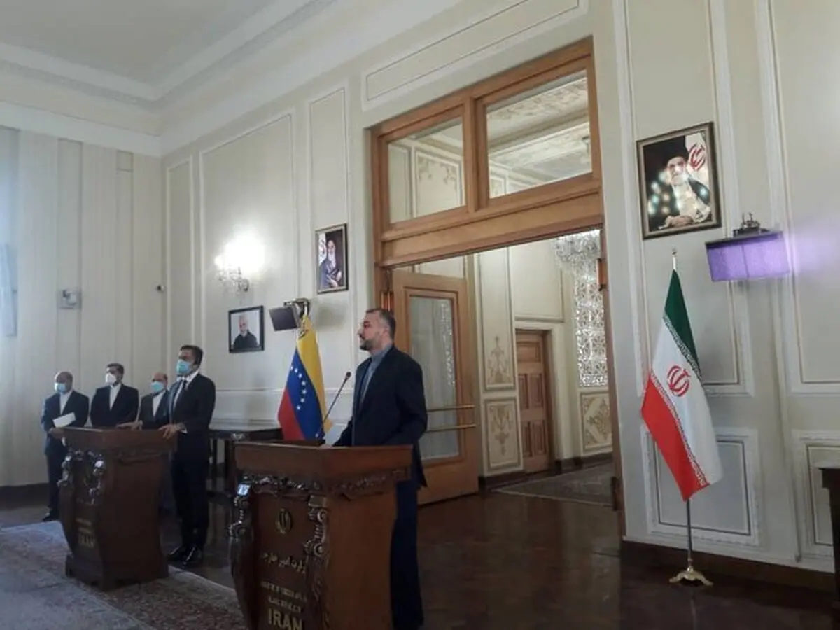 تدوین سند همکاری‌ ۲۰ ساله ایران و ونزوئلا، به زودی/ محکومیت ربایش دیپلمات ونزوئلایی توسط آمریکا