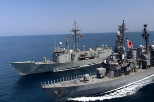 رزمایش نظامی اتحادیه اروپا و ژاپن در دریای عمان