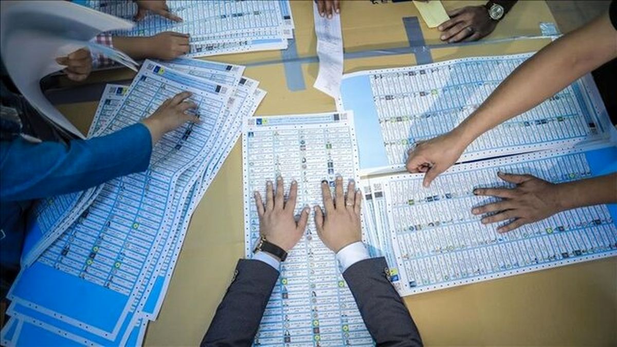 شمارش دستی تمام صندوق‌ های رای نیاز به حکم دادگاه فدرال دارد