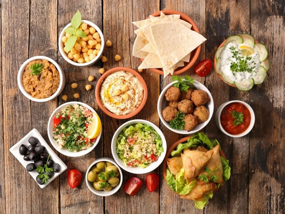 تعداد وعده‌های غذایی کمتر، بیش از میزان کالری لاغر می‌کند