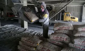 سیمان روی دست کارخانه‌ها ماند