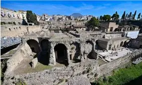 کشف اسکلت تقریبا ۲هزار ساله در زیر گدازه های آتشفشان