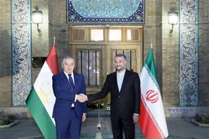 دیدار وزیران خارجه ایران و تاجیکستان در تهران