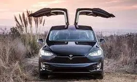 تسلا همچنان می تازد