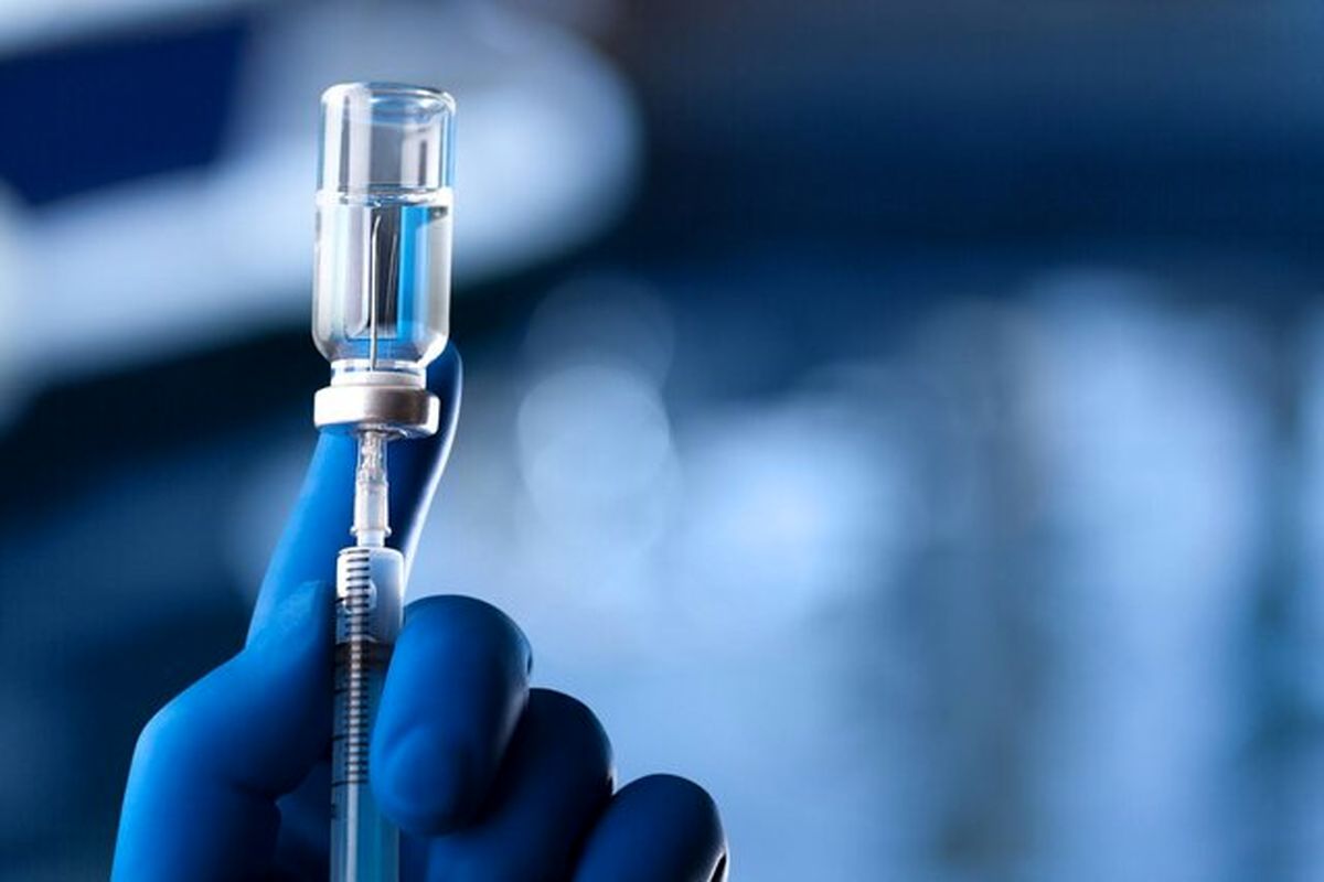 می‌توان واکسن کرونا و سایر واکسن‌ها را همزمان تزریق کرد؟