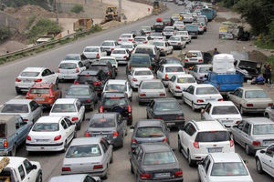 مسدود شدن آزادراه تهران- شمال و ترافیک سنگین‌ تر در جاده‌ چالوس