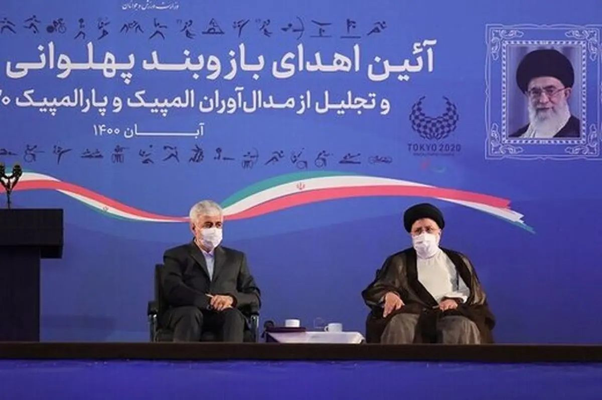 تصویری از دختران نینجا در حضور رئیس جمهور
